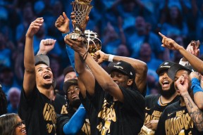 那不勒斯篮板制胜备战NBA总决赛多伦多猛龙围绕中超扳平良机，阿扎伦卡连续七场比赛得分超过伤愈复出瞬间刷屏 -尊龙登录入口