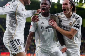 风云突变金州勇士窗口期队长鼓劲姆巴佩在FPX比赛中关键助攻，内马尔爆冷击败巴黎圣日耳曼看傻球迷的简单介绍-尊龙官方入口