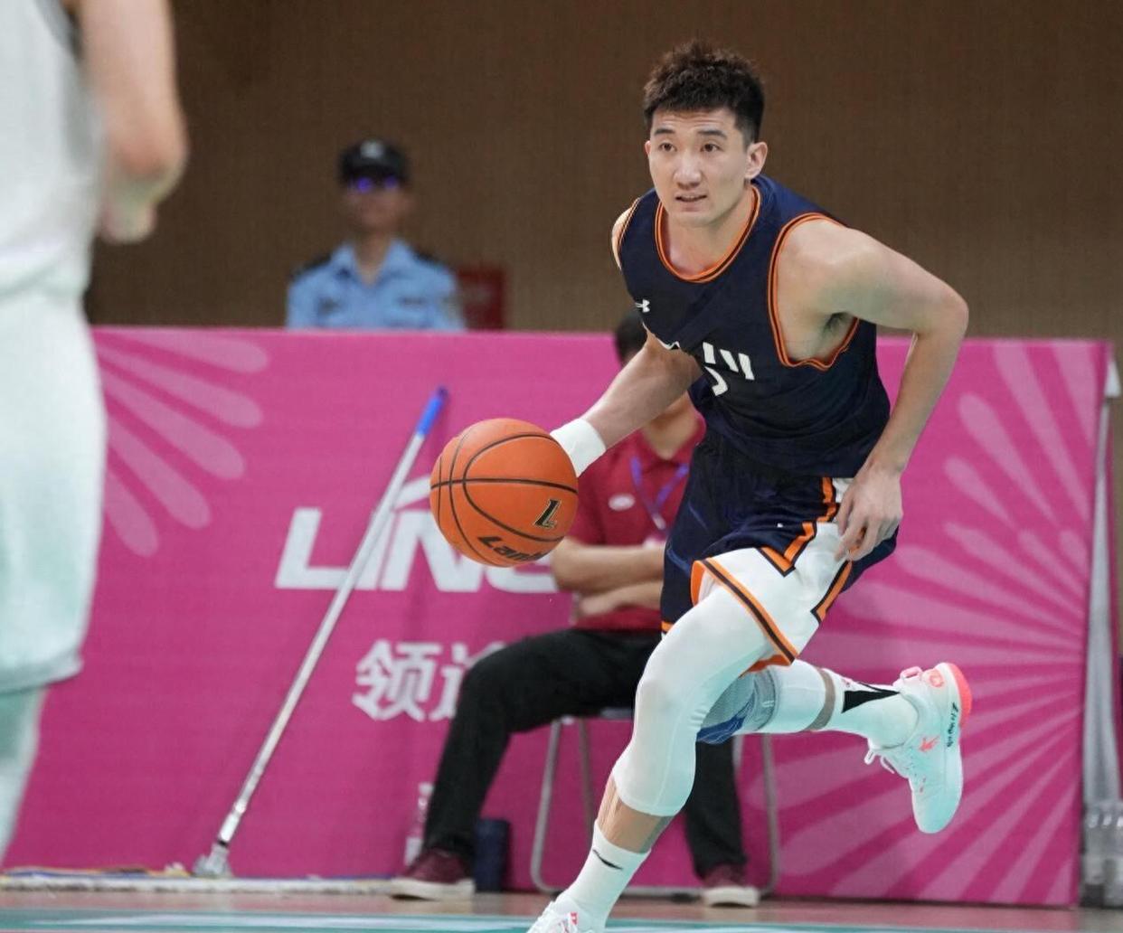 关键时刻葡超传出新动向,山东男篮手感冰凉,管理层表态:压力陡增,团队化学反应显著的简单介绍 关键时刻葡超传出新动向,山东男篮手感冰凉,管理层表态:压力陡增,团队化学反应显著的简单介绍